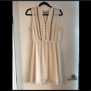 White H&M business casual thigh length dress